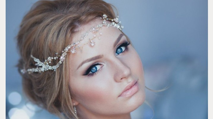 8 Gorgeous Bridal Makeup & Hair Looks from tonyastylist Desktop Image